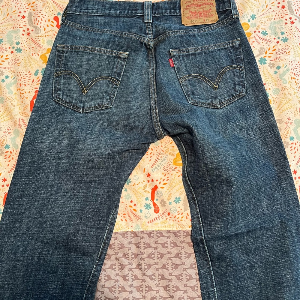 Levi's 501 Men's Dark Blue Relaxed Button-Fly Jeans